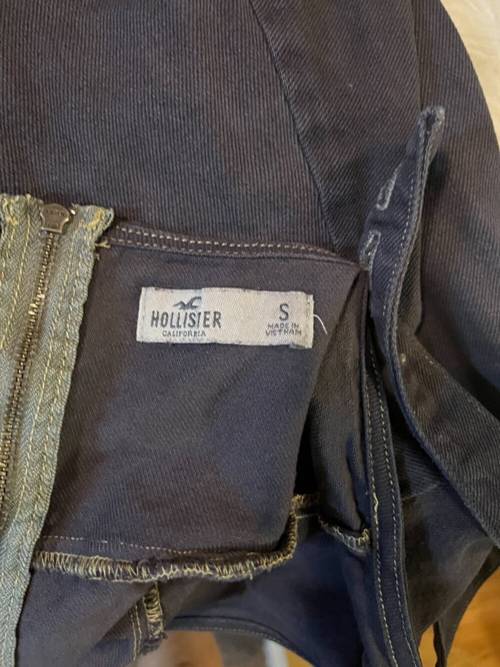 Hollister Dark Wash Denim Zip Front Mini Dress Size Small Y2K - Picture 4 of 5